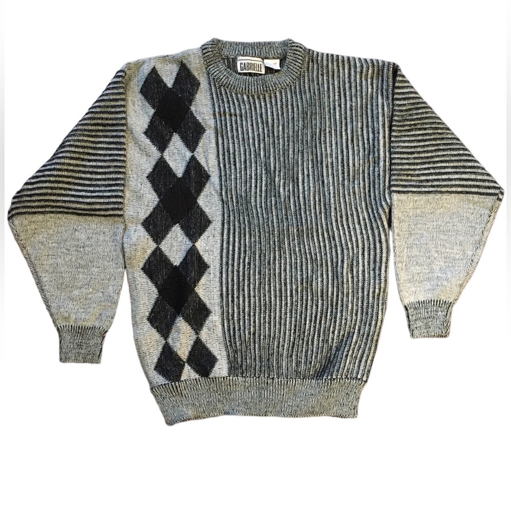Gabrielle Grey And Black Sweater Extremely Good Condition Size L